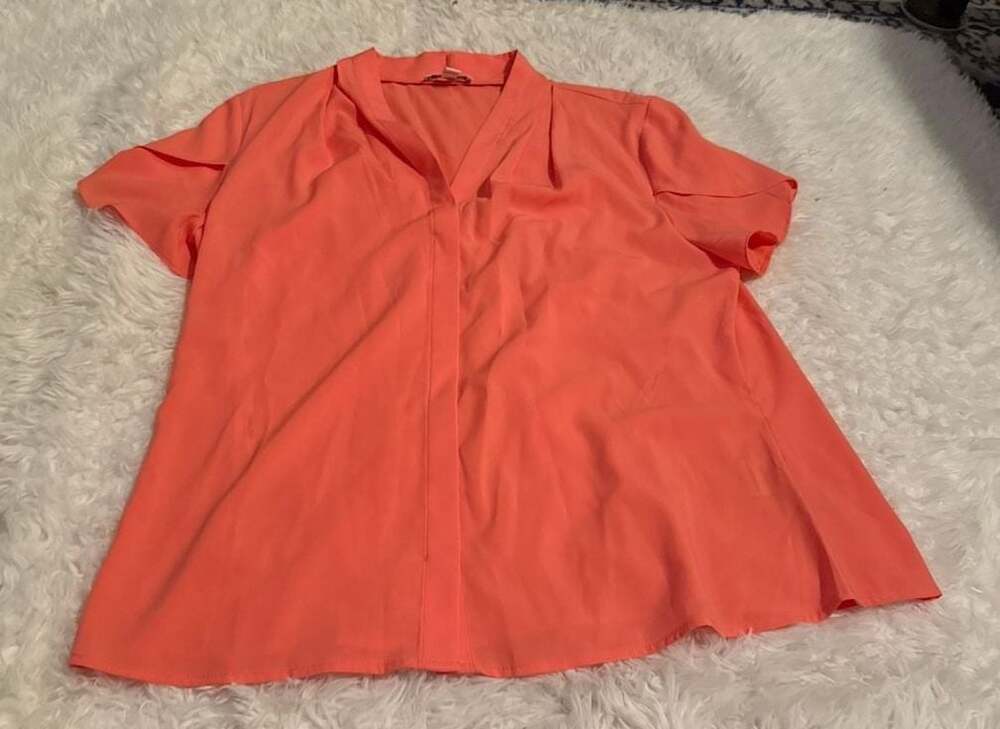 Calvin Klein Short Sleeve V-Neck Matte Jersey Blouse in Coral
